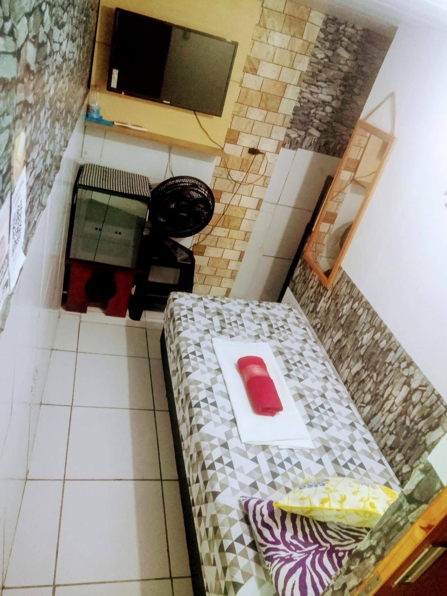Zelia Barros Inn