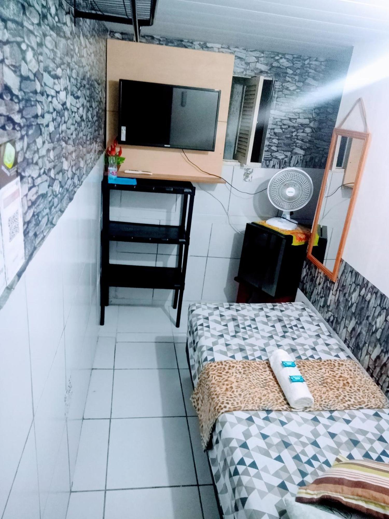 Zelia Barros Inn *