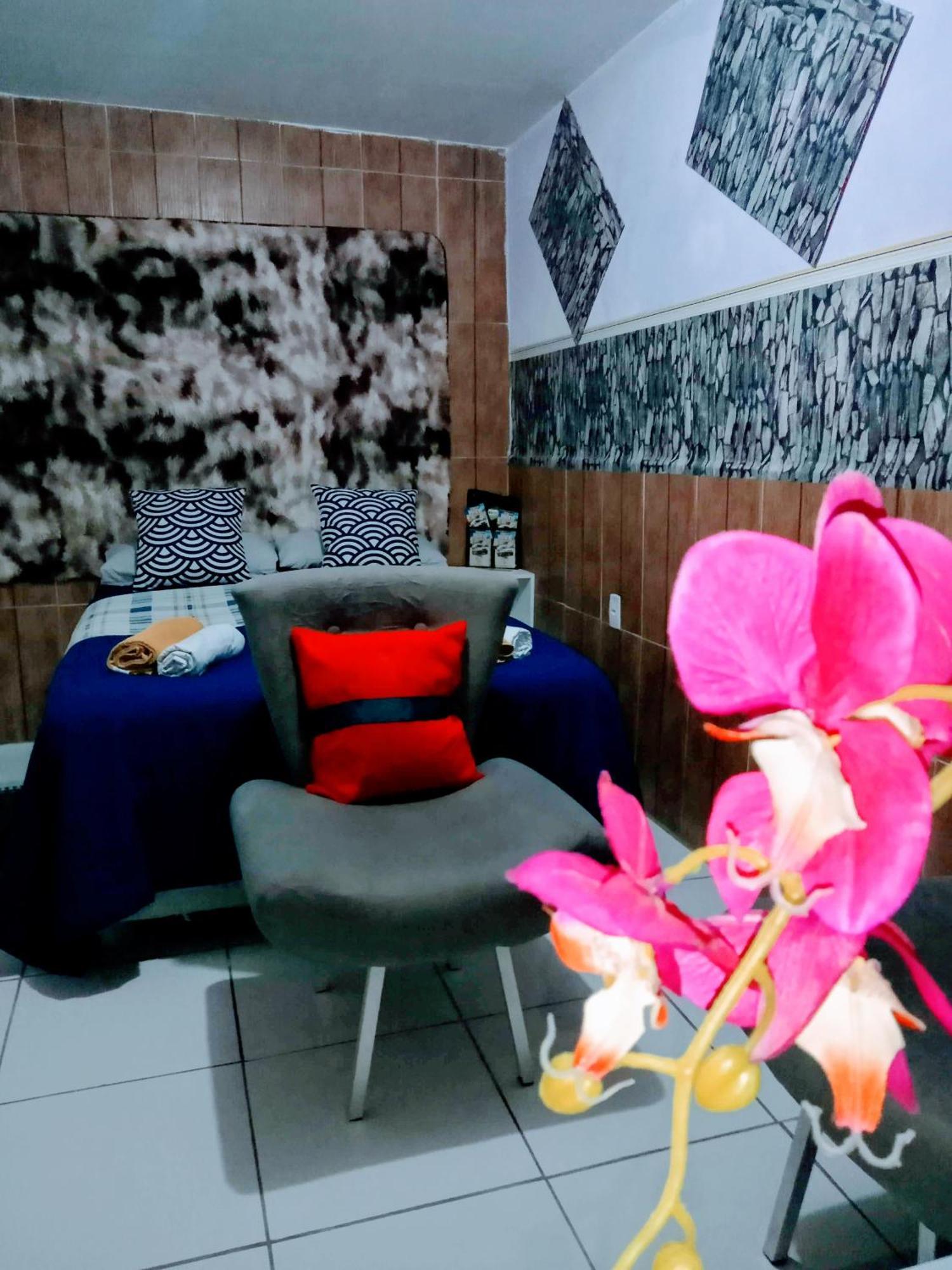 Zelia Barros Inn
