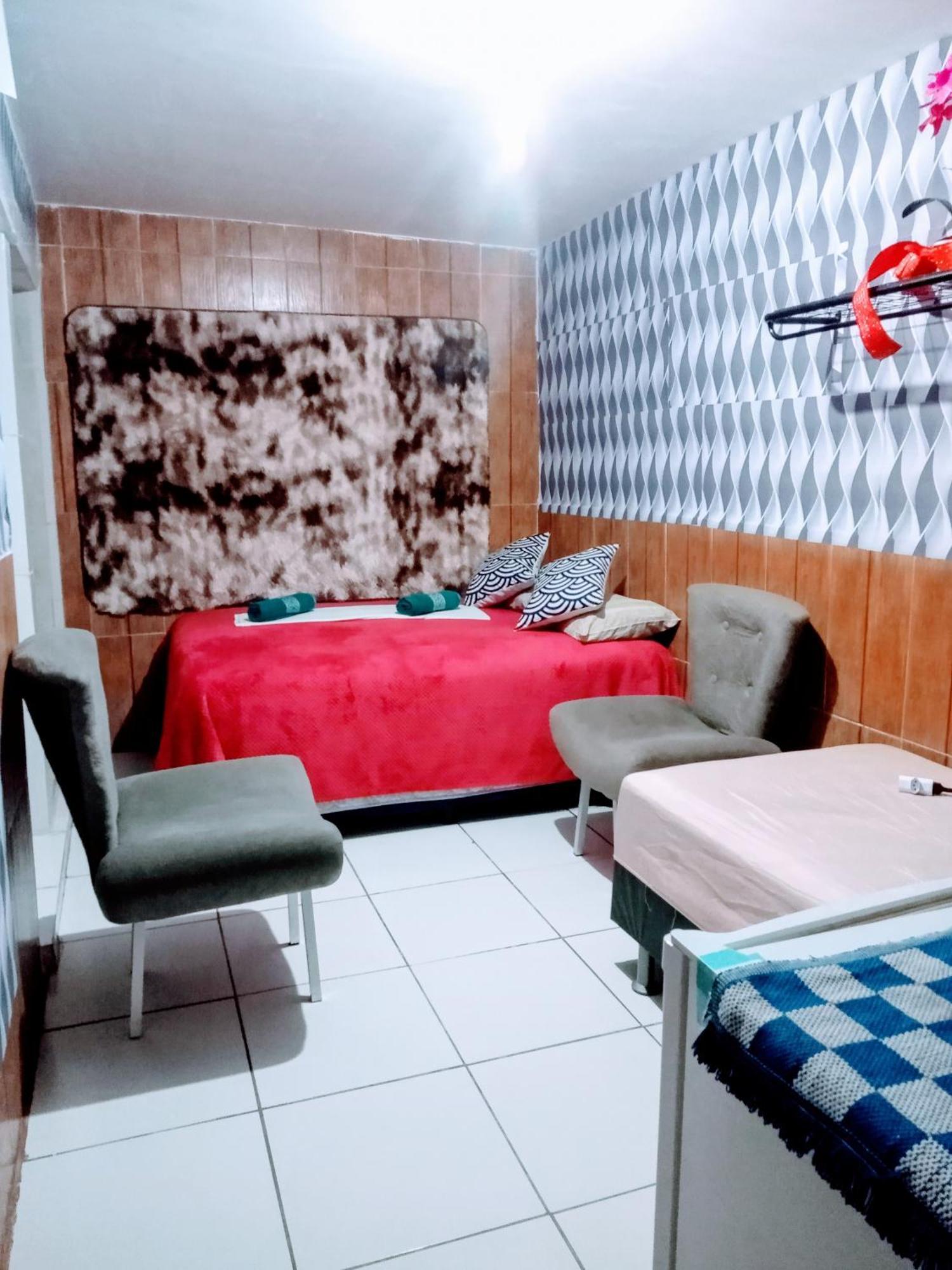 Zelia Barros Inn *